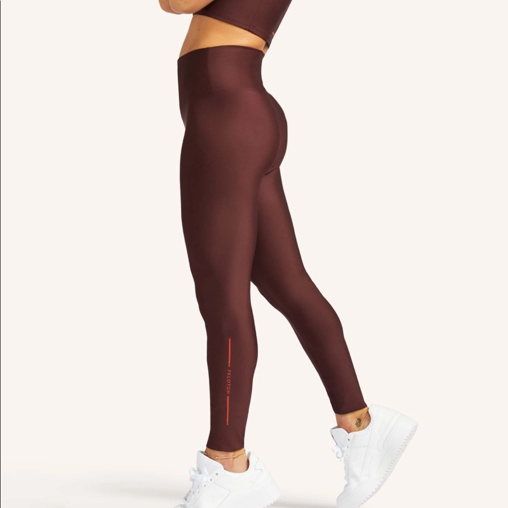 Peloton Show Up Legging Large